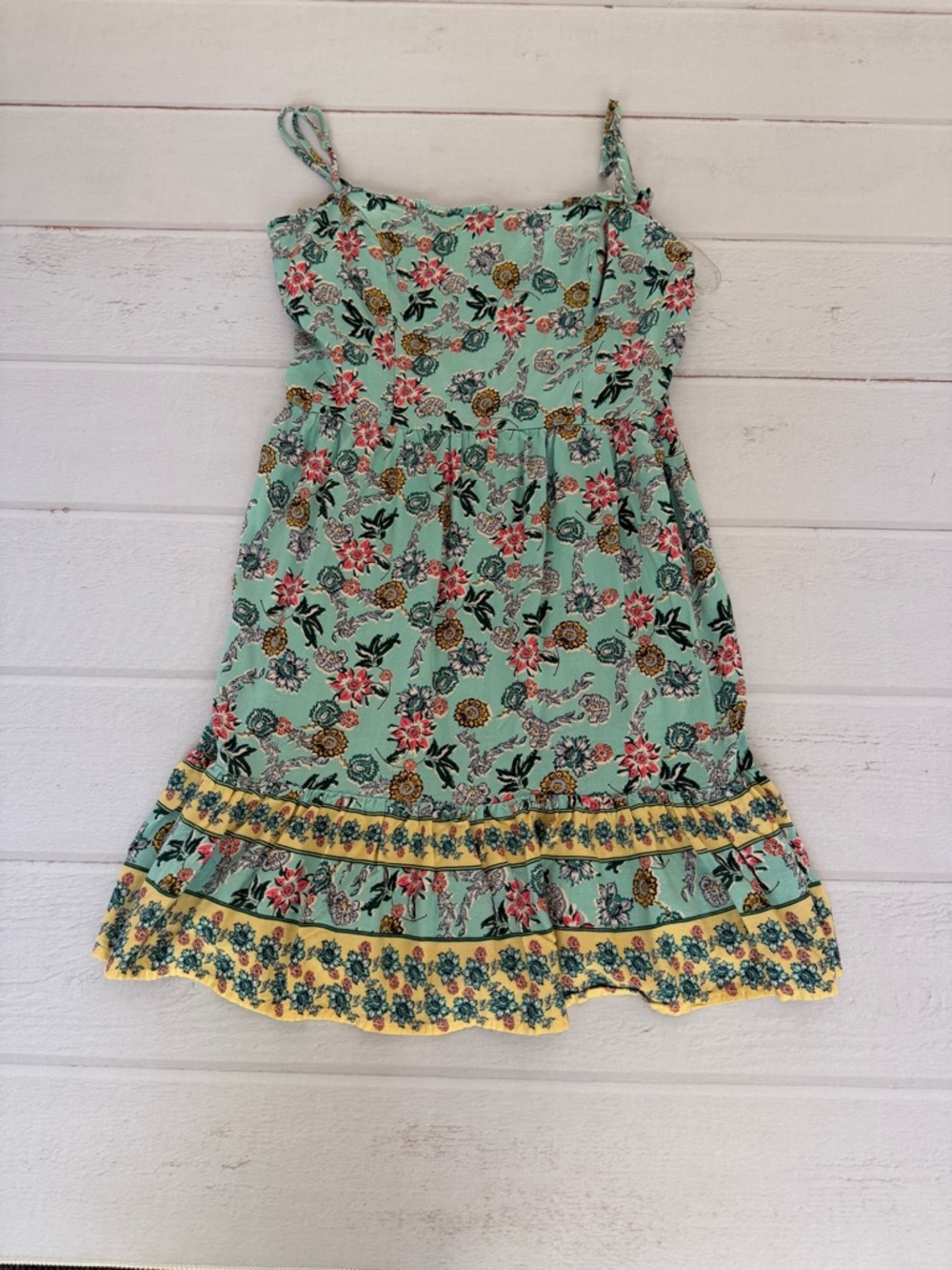 Bebop Floral Ruffle Hem Mini Dress Size Medium Mint Green Boho Sundress Rayon
